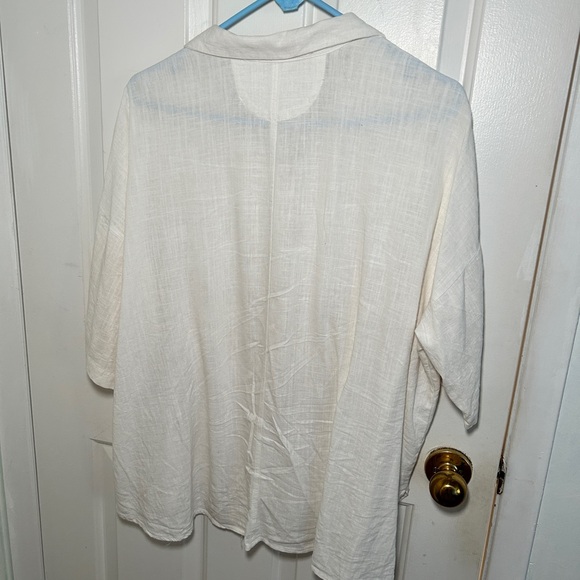 Linen Cream Button-Up Top - Picture 2 of 14